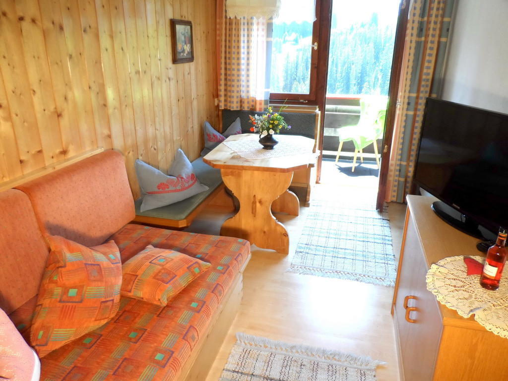 Haus Brunneck Apartment Warth  Стая снимка