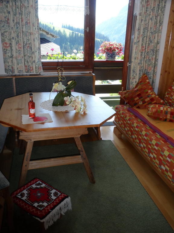 Haus Brunneck Apartment Warth  Екстериор снимка