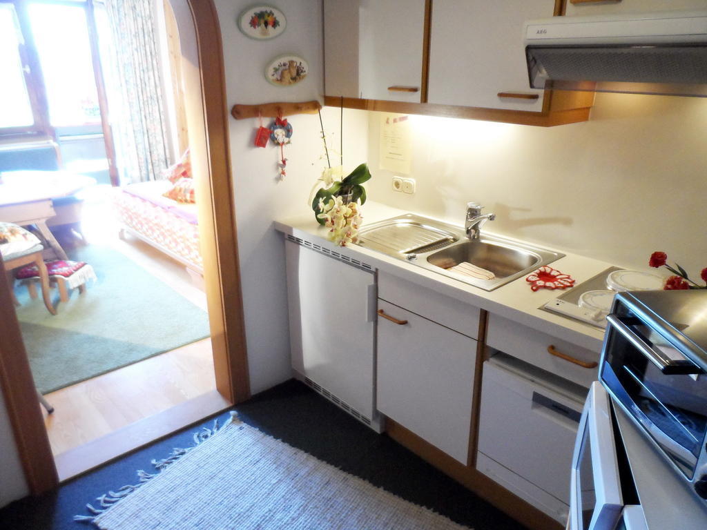 Haus Brunneck Apartment Warth  Стая снимка